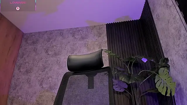 AmyWalker  online show from 09-30-25, 09:58