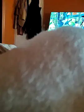 Snapshot of Luka932 chatting on 03-02-26, 10:33 Luka932 online show from 03-02-26, 10:33