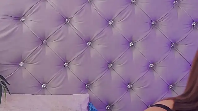 MeIisaLove online show from 09-17-25, 08:21