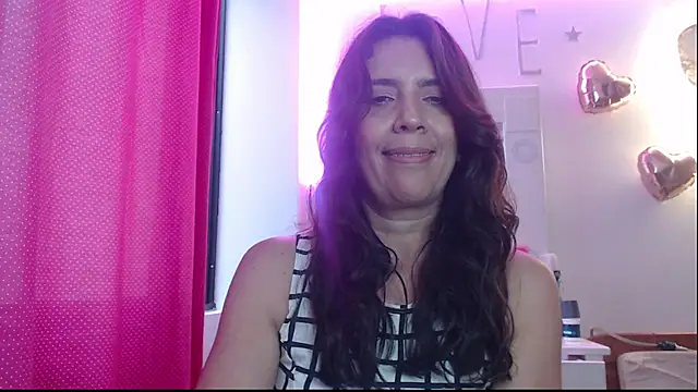 Victoria meester online show from 02-27-25, 05:36