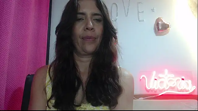 Victoria meester online show from 03-04-25, 11:00