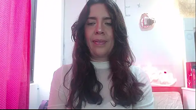 Victoria meester online show from 03-09-25, 01:37