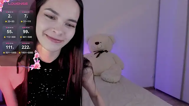 Snapshot of 666kisses chatting on 12-18-24, 03:58 666kisses online show from 12-18-24, 03:58