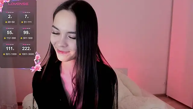 Snapshot of 666kisses chatting on 12-24-24, 02:43 666kisses online show from 12-24-24, 02:43