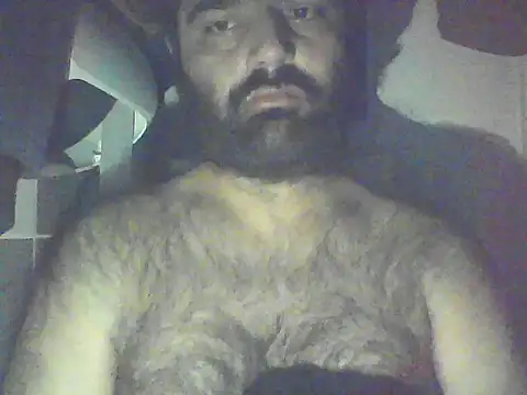 Snapshot of JohnBond009 chatting on 05-20-26, 10:05 JohnBond009 online show from 05-20-26, 10:05