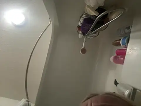 brittney099 online show from 07-01-26, 06:04