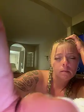 brittney099 online show from 07-06-26, 07:16