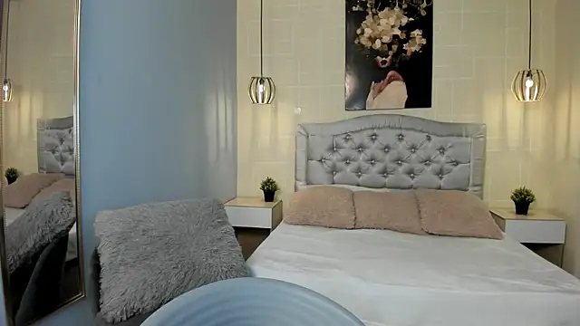 ayshel   online show from 02-20-25, 04:18