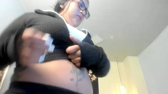 ayshel   online show from 02-27-25, 05:24