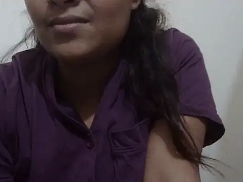 Snapshot of shekira99 chatting on 02-22-26, 02:04 shekira99 online show from 02-22-26, 02:04