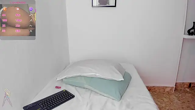 valerycolins online show from 09-24-25, 12:47