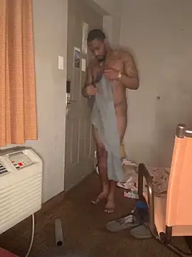 Stressreliever82 online show from 04-24-26, 02:03