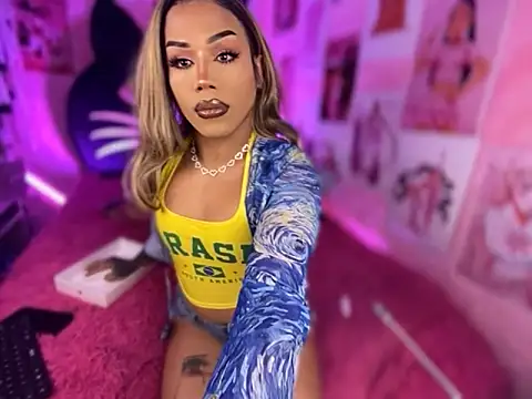 Snapshot of Shayybaby chatting on 09-24-25, 12:36 Shayybaby online show from 09-24-25, 12:36