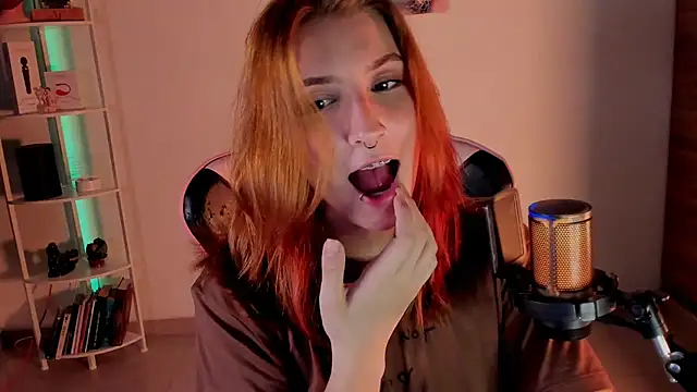 Dakotaa  online show from 12-16-24, 04:45