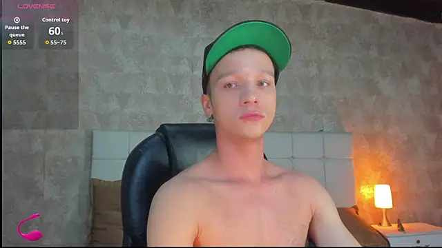 Snapshot of angelcortes chatting on 12-03-25, 11:41 angelcortes online show from 12-03-25, 11:41