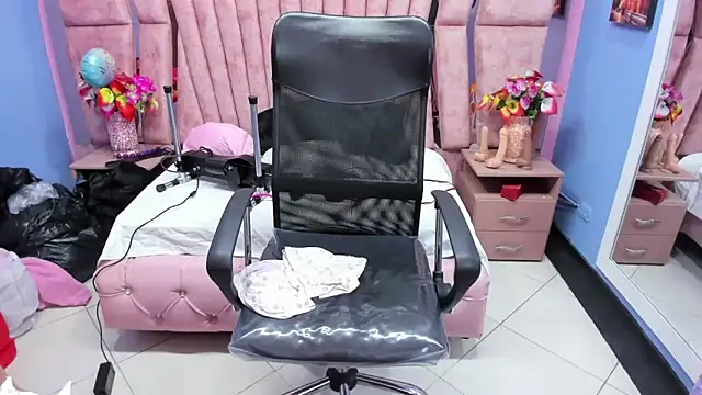 HornySkinny26 online show from 10-13-25, 04:34