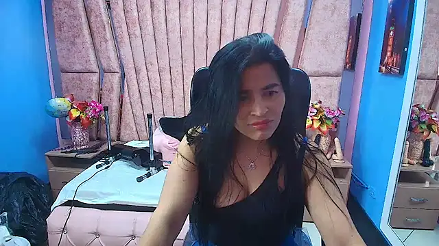 HornySkinny26 online show from 11-28-25, 04:59