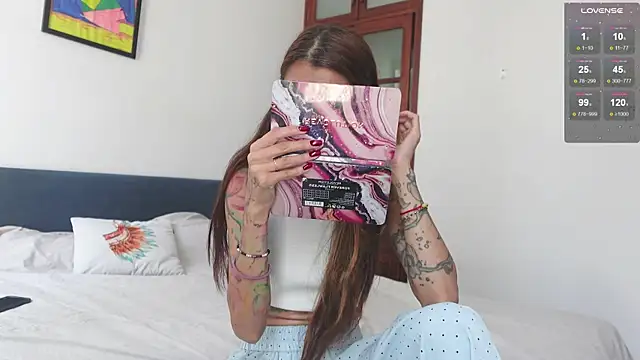 vinkitinkii online show from 04-17-26, 04:04