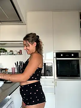 petrouchkaaa  online show from 10-17-25, 07:44