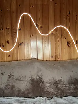 petrouchkaaa  online show from 03-18-26, 08:34