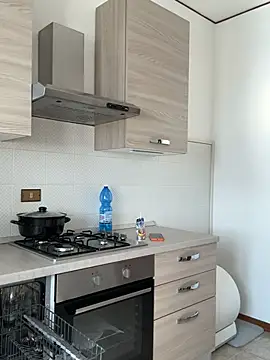 petrouchkaaa  online show from 03-19-26, 09:13