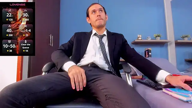 jeanpiere  online show from 12-08-24, 01:58