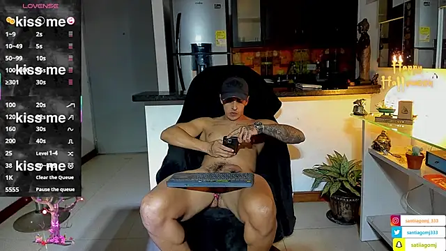 Dominic Joness online show from 10-13-25, 12:43