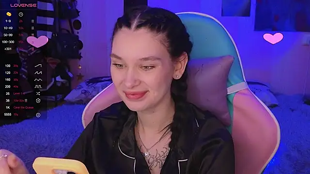 Snapshot of Amanda_Tender chatting on 01-07-25, 09:03 Amanda Tender online show from 01-07-25, 09:03