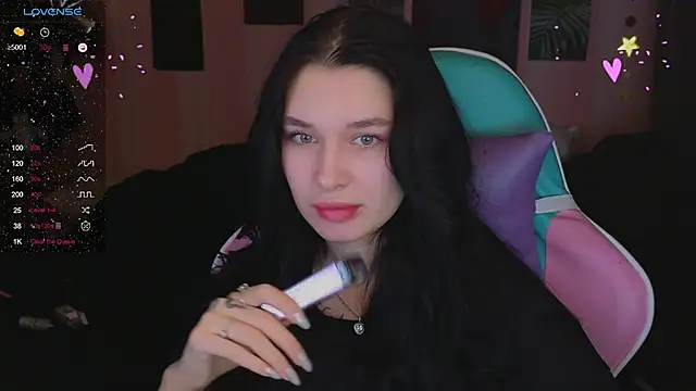 Snapshot of Amanda_Tender chatting on 03-06-25, 10:15 Amanda Tender online show from 03-06-25, 10:15