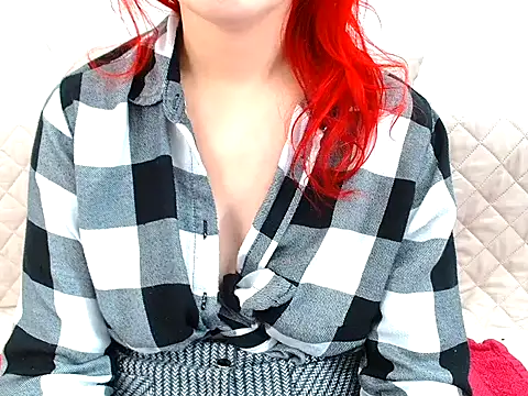 Cristina foryou online show from 12-14-25, 09:36