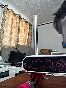 hornycreamybabe online show from 03-04-25, 09:40