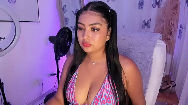 NatashaBrown12 online show from 05-29-26, 04:16