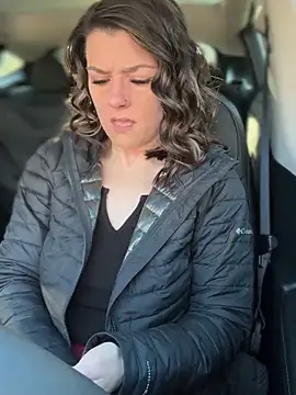 LadyLena1 online show from 01-29-25, 05:56