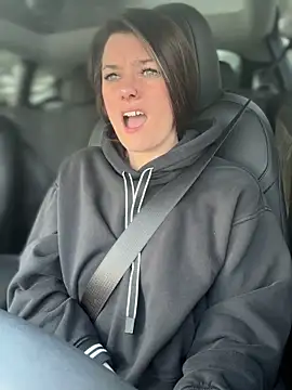 LadyLena1 online show from 02-05-25, 06:04