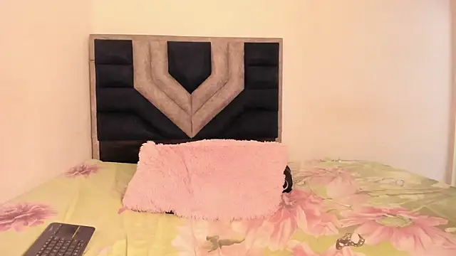 TiiffanyEvans1 online show from 03-04-26, 05:30