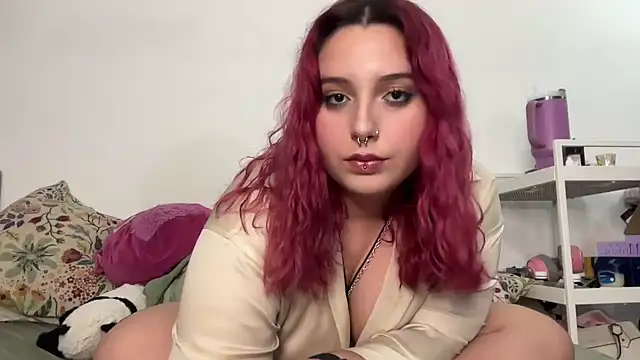 Snapshot of bybabyblue chatting on 01-21-25, 05:41 bybabyblue online show from 01-21-25, 05:41