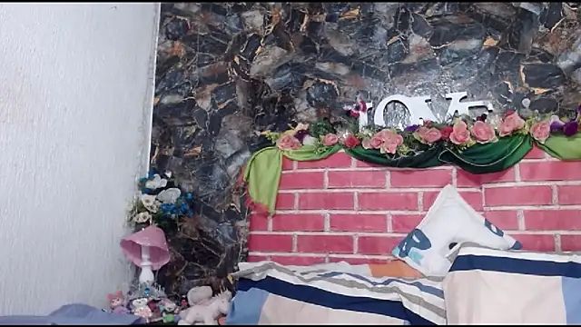 DesireDirtyTS   online show from 02-07-26, 11:52