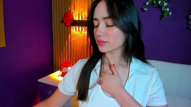 Snapshot of Kate_Amaretto_ chatting on 02-21-25, 09:11 Kate Amaretto online show from 02-21-25, 09:11