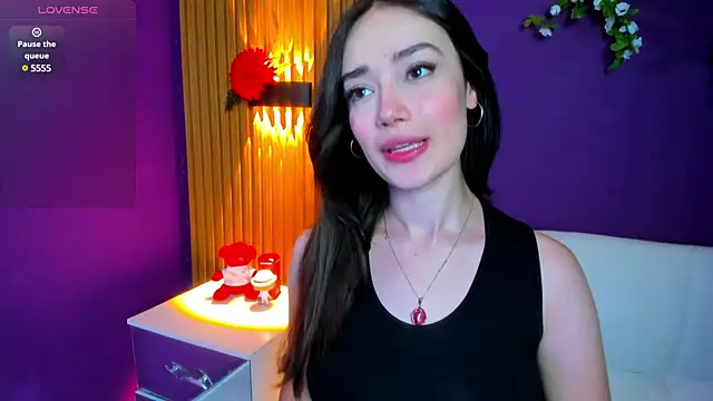 Snapshot of Kate_Amaretto_ chatting on 03-07-25, 08:33 Kate Amaretto online show from 03-07-25, 08:33