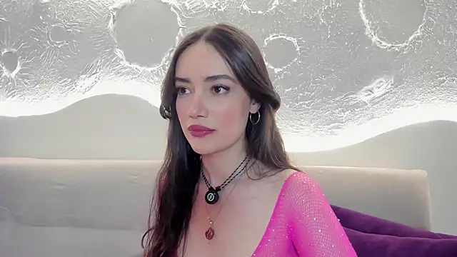 Snapshot of Kate_Amaretto_ chatting on 10-29-25, 09:49 Kate Amaretto online show from 10-29-25, 09:49