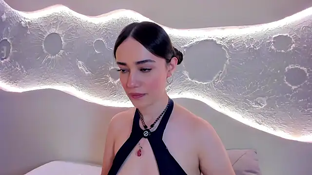 Snapshot of Kate_Amaretto_ chatting on 12-13-25, 09:42 Kate Amaretto online show from 12-13-25, 09:42