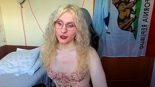 Lori Myaf online show from 03-21-26, 03:37