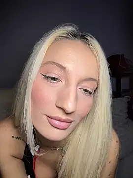 Ella Charm online show from 09-28-25, 04:12