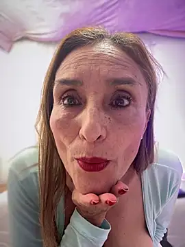 lilian prada online show from 02-11-26, 09:20