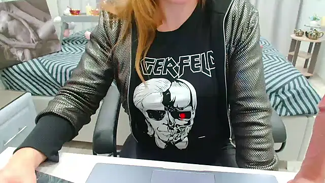 EveLove33 online show from 04-04-26, 04:04