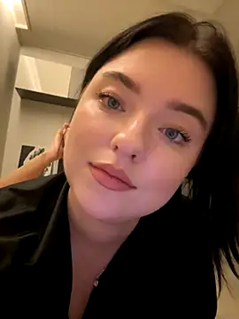 Snapshot of Angela_Fosterr chatting on 11-27-25, 07:27 Angela Fosterr online show from 11-27-25, 07:27