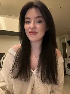 Angela Fosterr online show from 06-06-26, 05:50