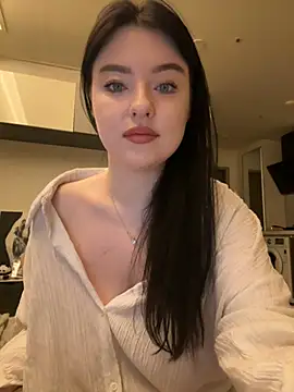 Angela Fosterr online show from 07-17-26, 06:24