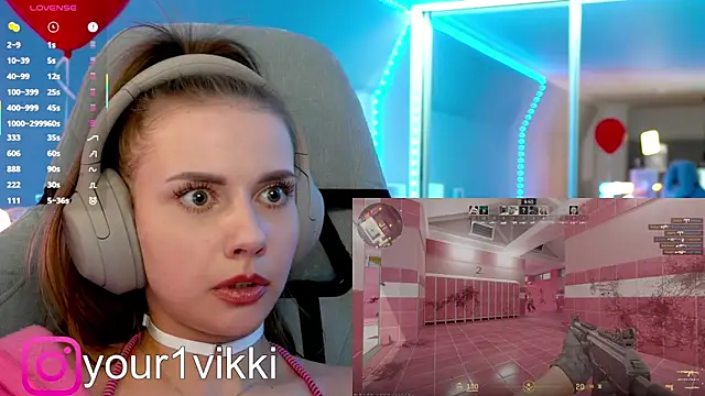 Vikki Cheese online show from 03-05-25, 02:46