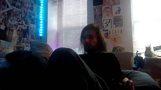 Snapshot of DownstairsSky chatting on 12-20-24, 07:07 DownstairsSky online show from 12-20-24, 07:07